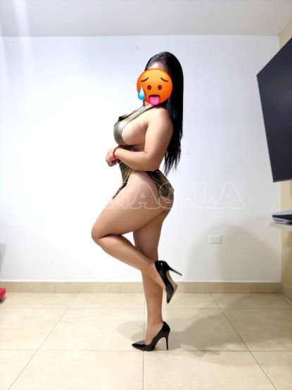 chica daniella 6