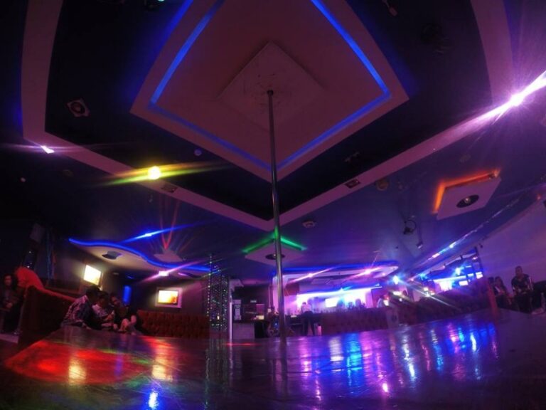 club marques sade 8 768x576